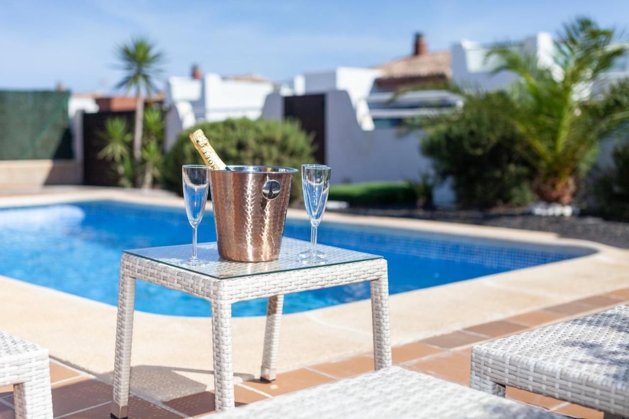 Villa Zafiro 13 Golf Private Pool Caleta De Fuste By Holidays Home Esterno foto
