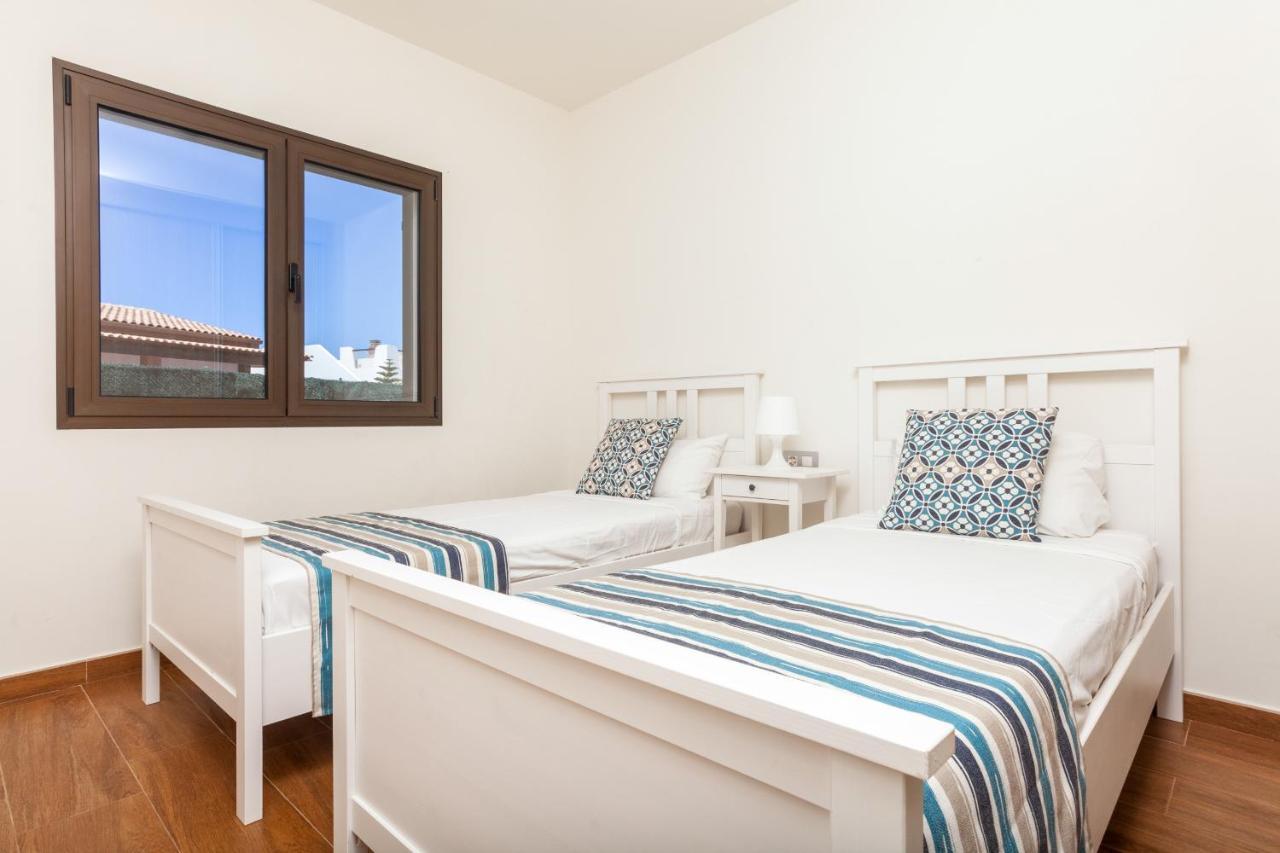 Villa Zafiro 13 Golf Private Pool Caleta De Fuste By Holidays Home Esterno foto